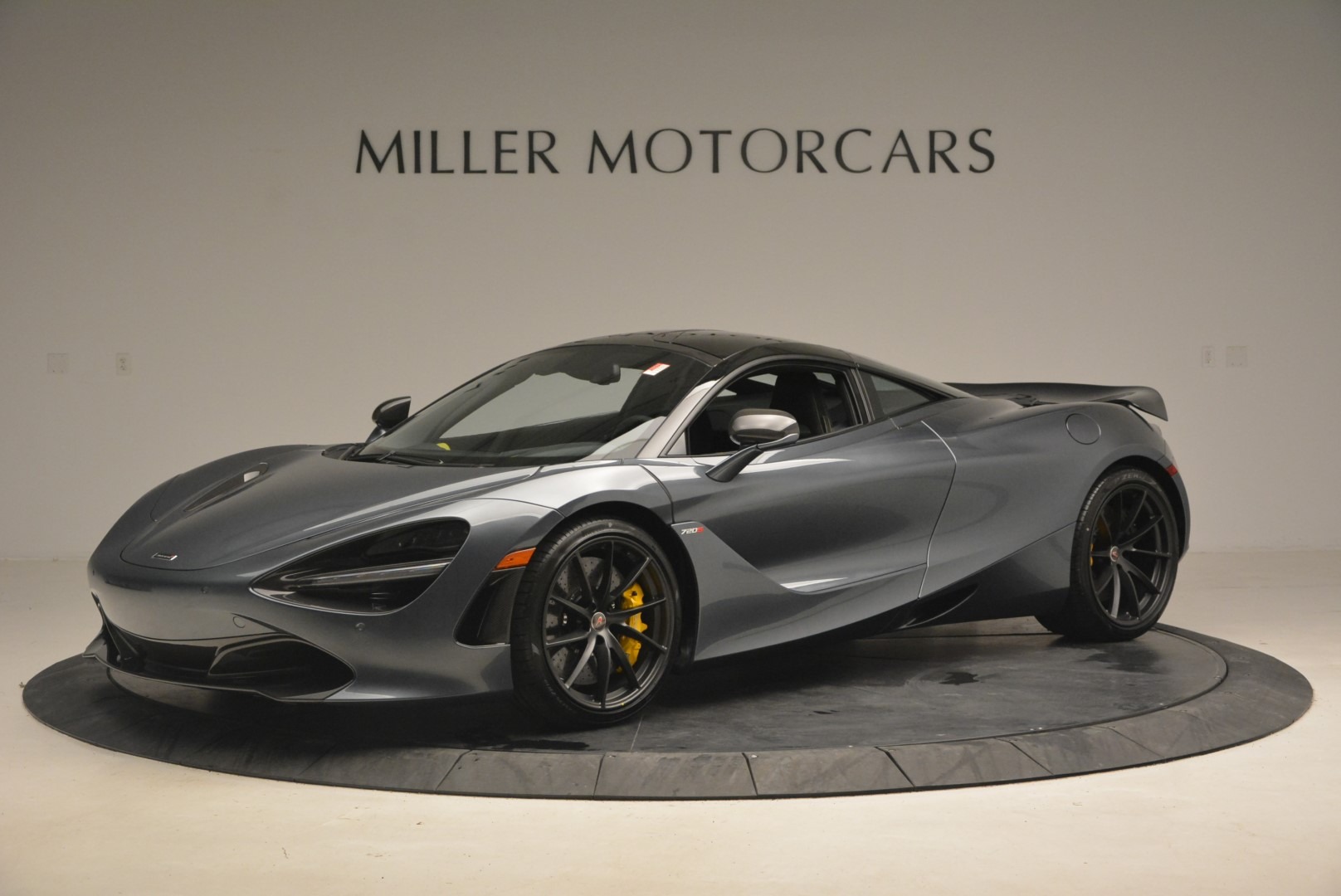 Used 2018 McLaren 720S Performance for sale Sold at Bugatti of Greenwich in Greenwich CT 06830 1