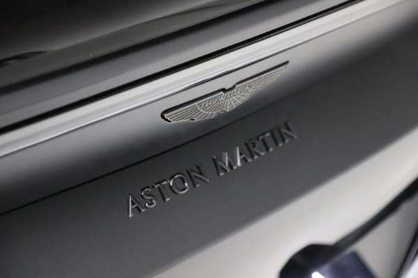New 2021 Aston Martin Vantage Roadster for sale Sold at Bugatti of Greenwich in Greenwich CT 06830 21
