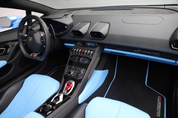 Used 2016 Lamborghini Huracan LP 610-4 Spyder for sale Sold at Bugatti of Greenwich in Greenwich CT 06830 23