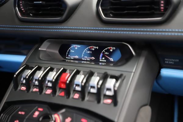 Used 2016 Lamborghini Huracan LP 610-4 Spyder for sale Sold at Bugatti of Greenwich in Greenwich CT 06830 27