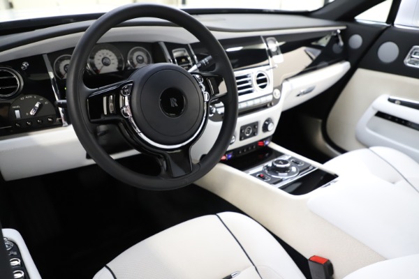 Used 2014 Rolls-Royce Wraith for sale Sold at Bugatti of Greenwich in Greenwich CT 06830 15