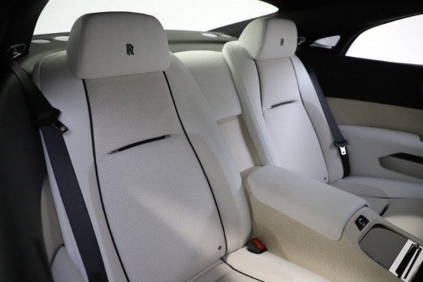 Used 2014 Rolls-Royce Wraith for sale Sold at Bugatti of Greenwich in Greenwich CT 06830 17