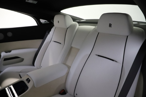 Used 2014 Rolls-Royce Wraith for sale Sold at Bugatti of Greenwich in Greenwich CT 06830 18