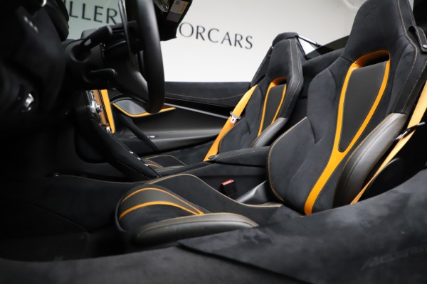 Used 2020 McLaren 720S Spider for sale Sold at Bugatti of Greenwich in Greenwich CT 06830 25