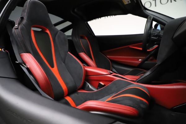 Used 2018 McLaren 720S Performance for sale Sold at Bugatti of Greenwich in Greenwich CT 06830 25
