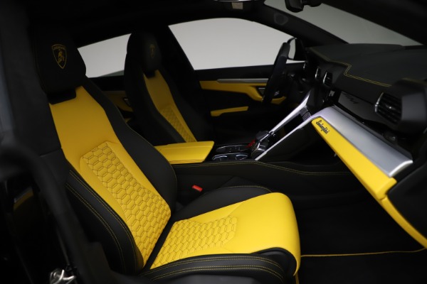 Used 2019 Lamborghini Urus for sale Sold at Bugatti of Greenwich in Greenwich CT 06830 25