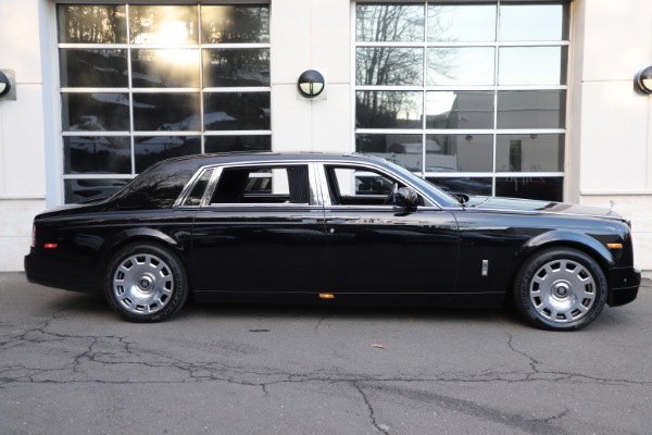 Used 2015 Rolls-Royce Phantom EWB for sale Sold at Bugatti of Greenwich in Greenwich CT 06830 4