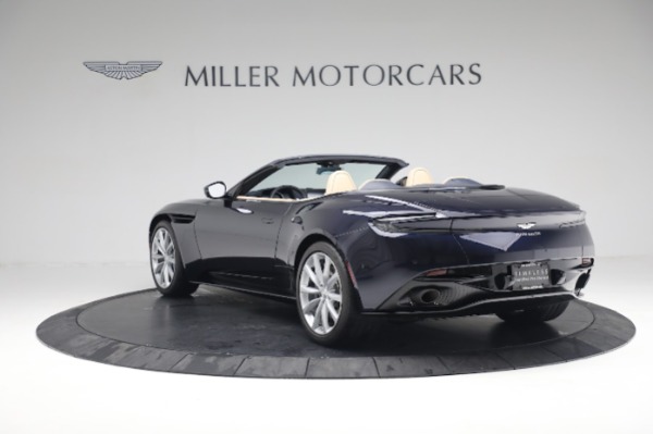 New 2021 Aston Martin DB11 Volante Convertible for sale $274,916 at Bugatti of Greenwich in Greenwich CT 06830 4