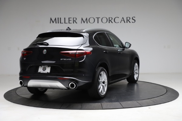 New 2021 Alfa Romeo Stelvio Ti Lusso Q4 for sale Sold at Bugatti of Greenwich in Greenwich CT 06830 7