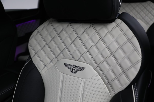 New 2021 Bentley Bentayga V8 First Edition for sale Sold at Bugatti of Greenwich in Greenwich CT 06830 19