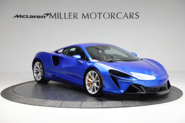 New 2023 McLaren Artura for sale $277,250 at Bugatti of Greenwich in Greenwich CT 06830 10