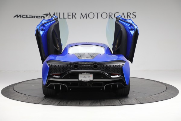 New 2023 McLaren Artura for sale $277,250 at Bugatti of Greenwich in Greenwich CT 06830 16