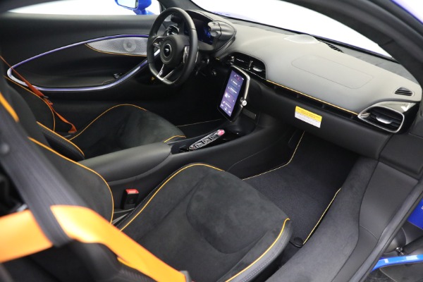 New 2023 McLaren Artura for sale $277,250 at Bugatti of Greenwich in Greenwich CT 06830 23
