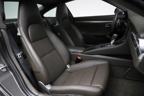 Used 2015 Porsche 911 Turbo for sale Sold at Bugatti of Greenwich in Greenwich CT 06830 22