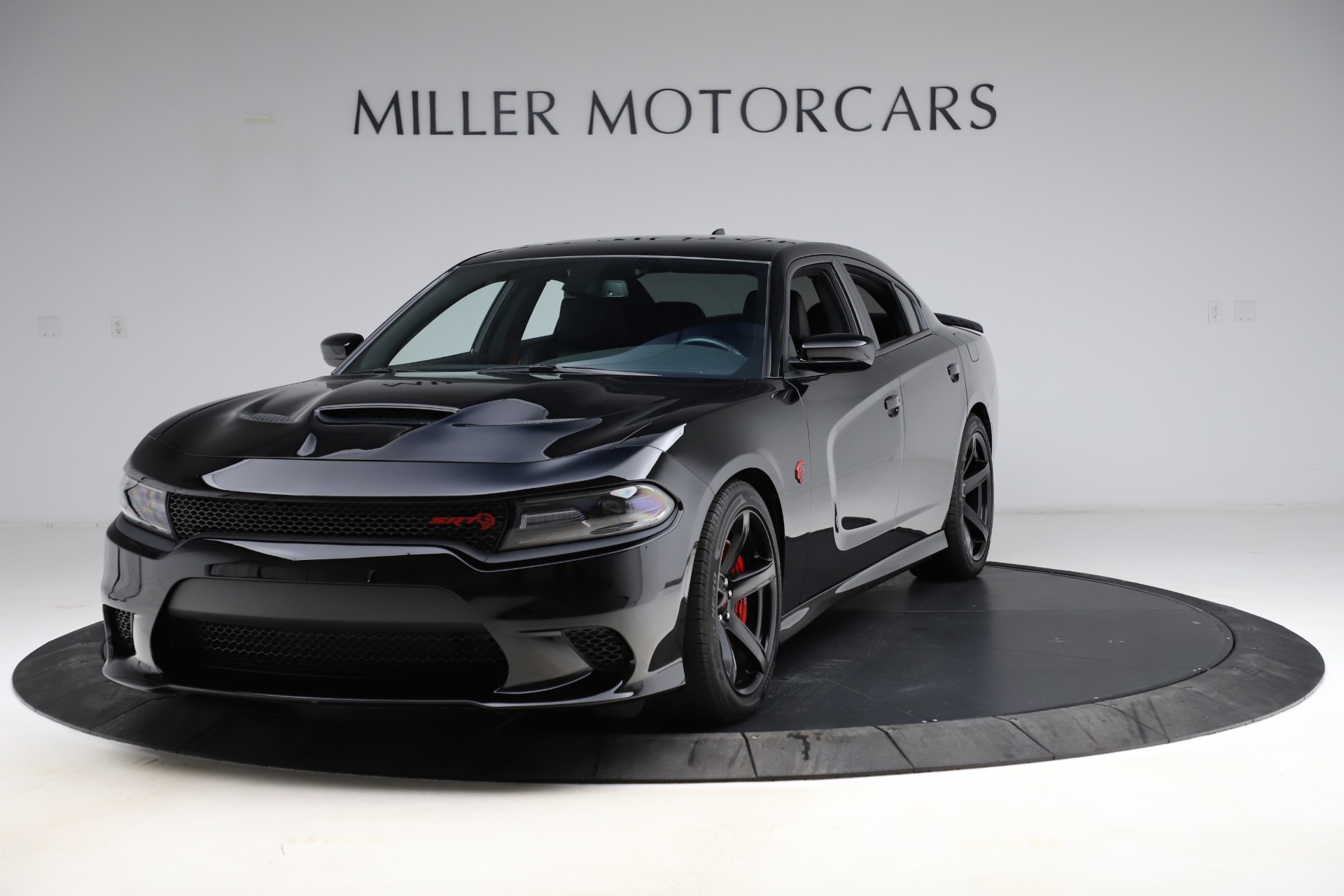 Used 2018 Dodge Charger SRT Hellcat for sale Sold at Bugatti of Greenwich in Greenwich CT 06830 1