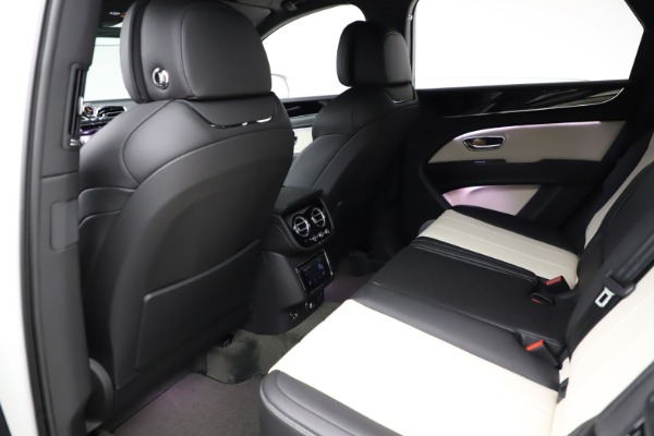 New 2021 Bentley Bentayga V8 for sale Call for price at Bugatti of Greenwich in Greenwich CT 06830 20