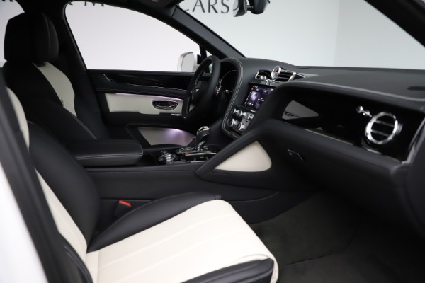 New 2021 Bentley Bentayga V8 for sale Call for price at Bugatti of Greenwich in Greenwich CT 06830 26
