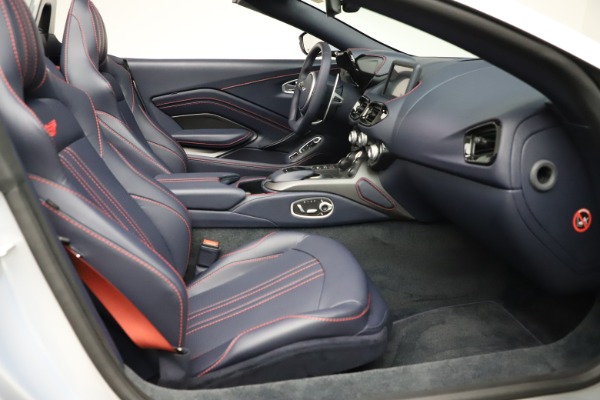 New 2021 Aston Martin Vantage Roadster for sale Sold at Bugatti of Greenwich in Greenwich CT 06830 19
