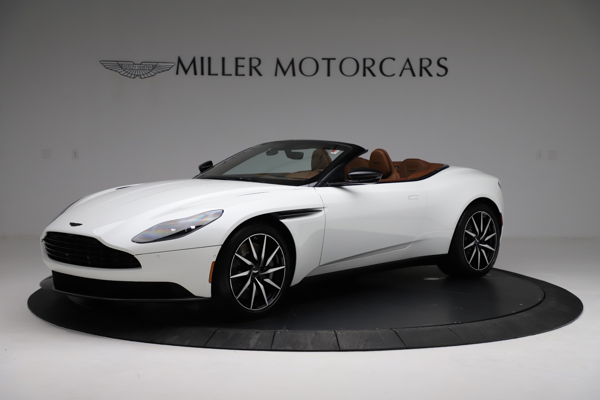 New 2021 Aston Martin DB11 Volante for sale $272,686 at Bugatti of Greenwich in Greenwich CT 06830 1