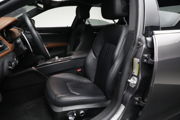 Used 2021 Maserati Ghibli S Q4 for sale Sold at Bugatti of Greenwich in Greenwich CT 06830 16
