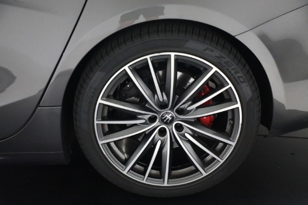 Used 2021 Maserati Ghibli S Q4 for sale Sold at Bugatti of Greenwich in Greenwich CT 06830 24