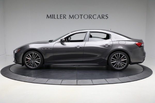 Used 2021 Maserati Ghibli S Q4 for sale Sold at Bugatti of Greenwich in Greenwich CT 06830 3