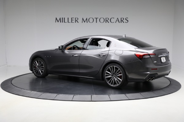 Used 2021 Maserati Ghibli S Q4 for sale Sold at Bugatti of Greenwich in Greenwich CT 06830 4