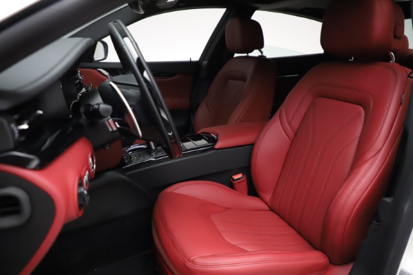 New 2021 Maserati Quattroporte S Q4 GranLusso for sale $122,349 at Bugatti of Greenwich in Greenwich CT 06830 14