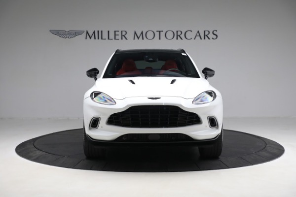 Used 2021 Aston Martin DBX for sale $137,900 at Bugatti of Greenwich in Greenwich CT 06830 11