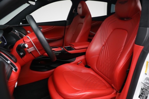 Used 2021 Aston Martin DBX for sale $137,900 at Bugatti of Greenwich in Greenwich CT 06830 15