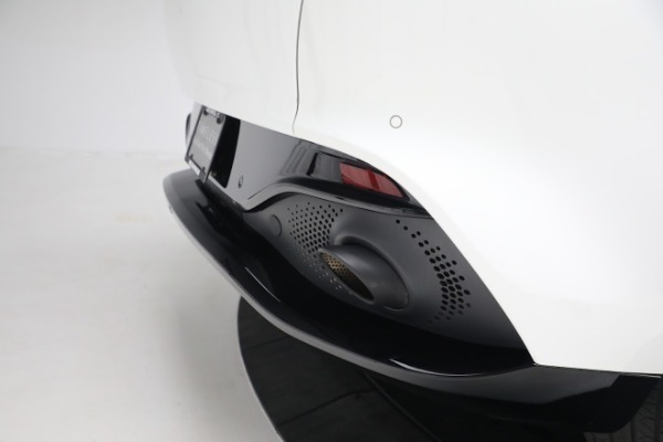 Used 2021 Aston Martin DBX for sale $137,900 at Bugatti of Greenwich in Greenwich CT 06830 28