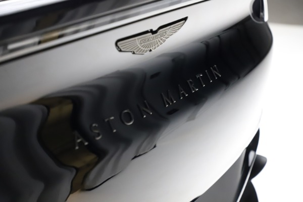 Used 2021 Aston Martin DBX for sale Sold at Bugatti of Greenwich in Greenwich CT 06830 23