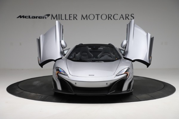 Used 2016 McLaren 675LT Spider for sale $275,900 at Bugatti of Greenwich in Greenwich CT 06830 12