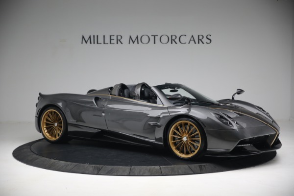 Used 2017 Pagani Huayra Roadster for sale Sold at Bugatti of Greenwich in Greenwich CT 06830 10