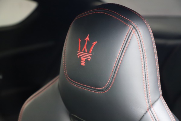 Used 2018 Maserati GranTurismo Sport for sale $89,900 at Bugatti of Greenwich in Greenwich CT 06830 28