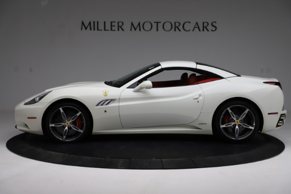 Used 2014 Ferrari California 30 for sale Sold at Bugatti of Greenwich in Greenwich CT 06830 14