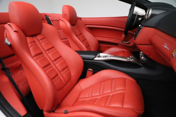 Used 2014 Ferrari California 30 for sale Sold at Bugatti of Greenwich in Greenwich CT 06830 27