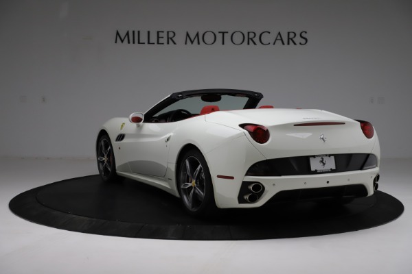 Used 2014 Ferrari California 30 for sale Sold at Bugatti of Greenwich in Greenwich CT 06830 5