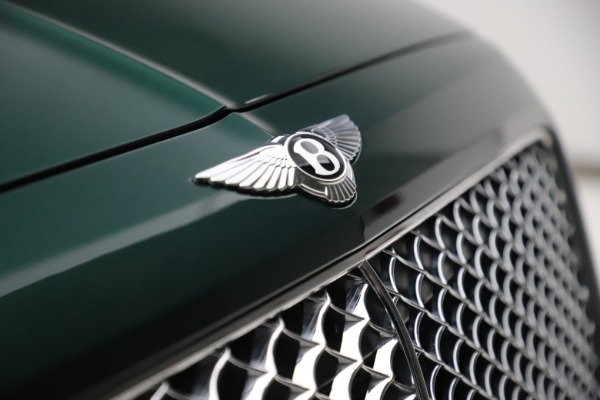 Used 2018 Bentley Bentayga W12 Signature Edition for sale Call for price at Bugatti of Greenwich in Greenwich CT 06830 13