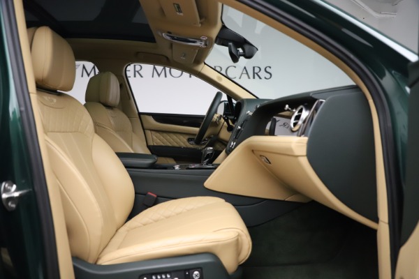 Used 2018 Bentley Bentayga W12 Signature Edition for sale Call for price at Bugatti of Greenwich in Greenwich CT 06830 25