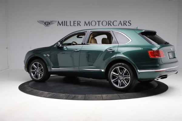 Used 2018 Bentley Bentayga W12 Signature Edition for sale Sold at Bugatti of Greenwich in Greenwich CT 06830 4