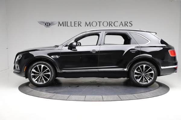 Used 2018 Bentley Bentayga W12 Signature for sale Sold at Bugatti of Greenwich in Greenwich CT 06830 4