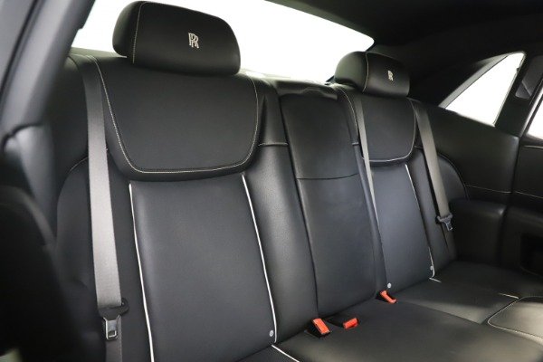 Used 2018 Rolls-Royce Ghost for sale $249,900 at Bugatti of Greenwich in Greenwich CT 06830 17