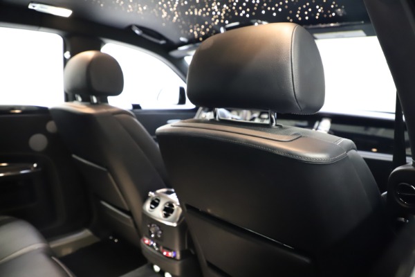 Used 2018 Rolls-Royce Ghost for sale $249,900 at Bugatti of Greenwich in Greenwich CT 06830 20