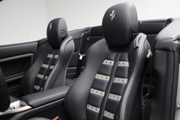 Used 2010 Ferrari California for sale $117,900 at Bugatti of Greenwich in Greenwich CT 06830 24