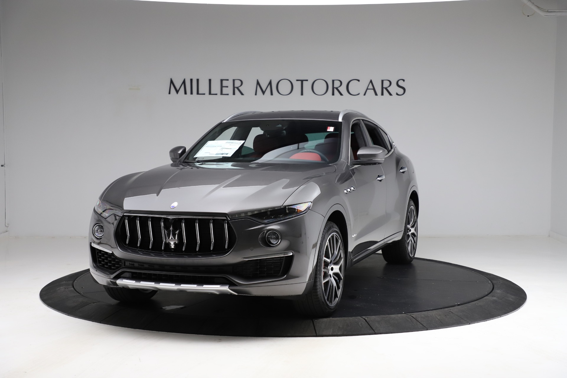 New 2021 Maserati Levante S Q4 GranLusso for sale Sold at Bugatti of Greenwich in Greenwich CT 06830 1