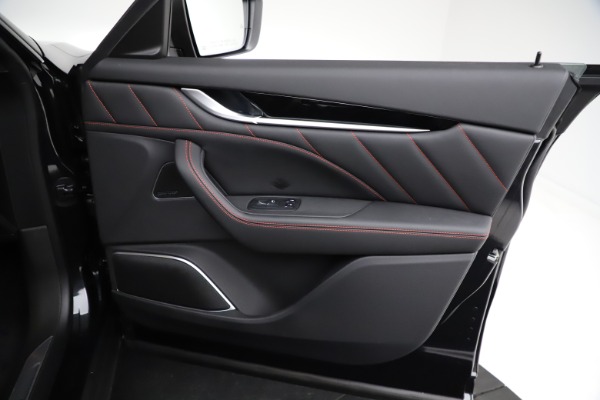 New 2021 Maserati Levante Q4 GranSport for sale Sold at Bugatti of Greenwich in Greenwich CT 06830 24