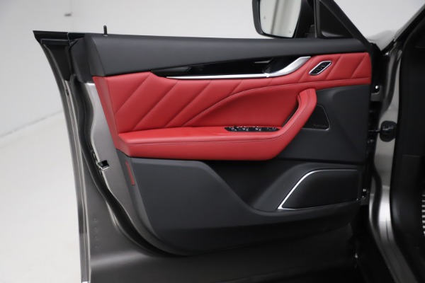 New 2021 Maserati Levante Q4 GranSport for sale Sold at Bugatti of Greenwich in Greenwich CT 06830 17