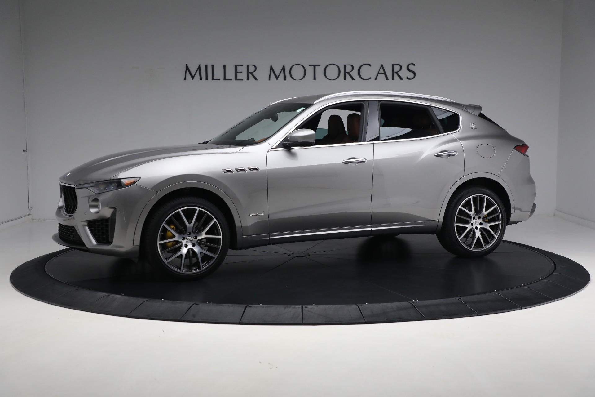 Used 2021 Maserati Levante Q4 GranSport for sale Sold at Bugatti of Greenwich in Greenwich CT 06830 1