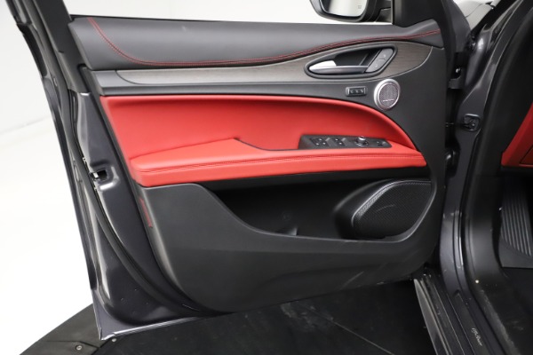 New 2021 Alfa Romeo Stelvio Ti Q4 for sale Sold at Bugatti of Greenwich in Greenwich CT 06830 18